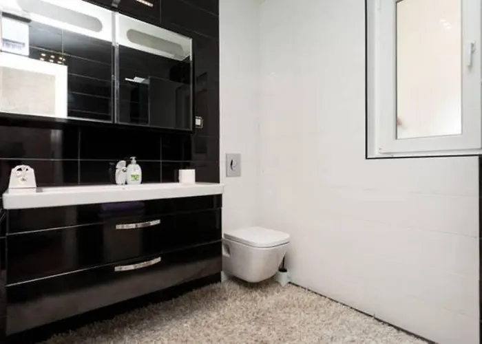 Teo Apartment *